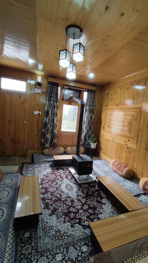 Trinity Homestay Kasol Zewnętrze zdjęcie